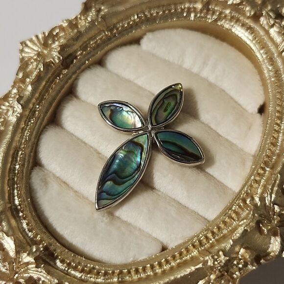 No Brand Jewelry - Abalone Shell Cross Pendant